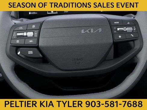 New 2025 Kia K4 EX image 22