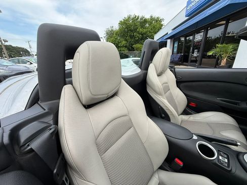 Used 2010 Nissan 370Z Touring w/ Sport Pkg RWD image 44