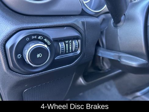 Used 2022 Jeep Wrangler Unlimited Sport image 17