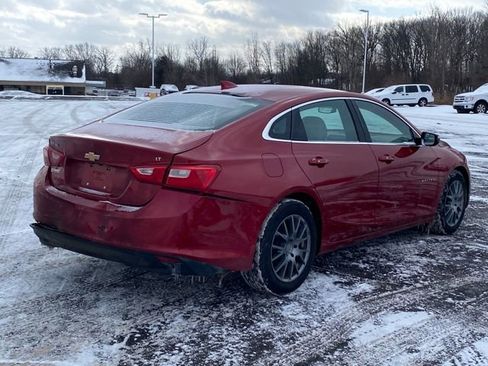 Used 2016 Chevrolet Malibu LT image 4