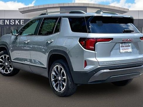 New 2026 GMC Terrain Elevation w/ Elevation Premium Package AWD/4WD image 3