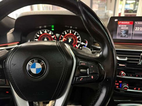 Used 2019 BMW 530i RWD image 13
