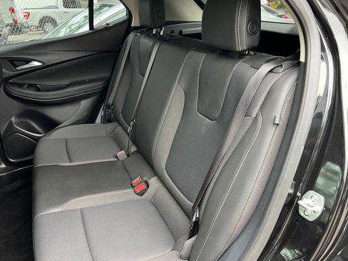 Used 2025 Buick Encore GX Preferred image 31