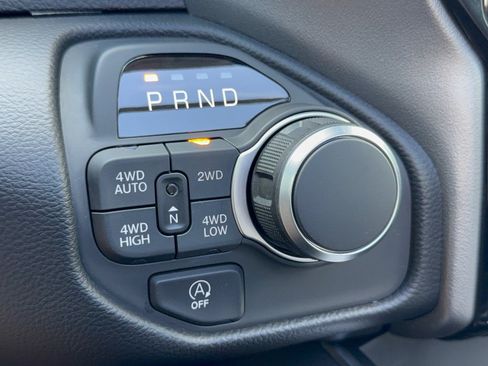 Used 2026 RAM 1500 Big Horn AWD/4WD image 21
