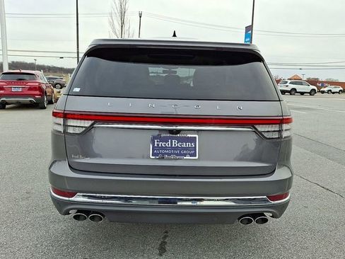 Used 2021 Lincoln Aviator Reserve w/ Elements Package Plus image 10