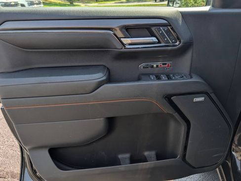 Used 2024 GMC Sierra 1500 AT4 w/ AT4 Premium Package AWD/4WD image 19