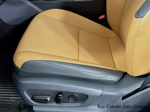 Certified 2024 Lexus ES 350 w/ Premium Package image 20