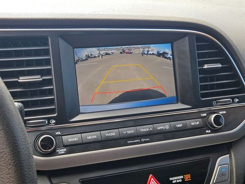 Used 2018 Hyundai Elantra SEL w/ Cargo Package FWD image 20