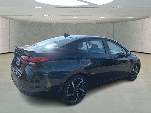 Certified 2025 Nissan Versa SR w/ Trunk Package image 5