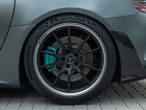Used 2020 Mercedes-Benz AMG GT R image 38