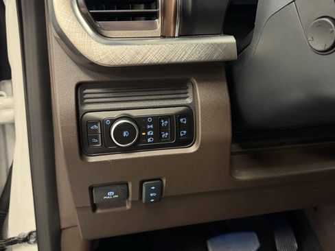 Used 2025 Ford F350 King Ranch w/ Chrome Package AWD/4WD image 22