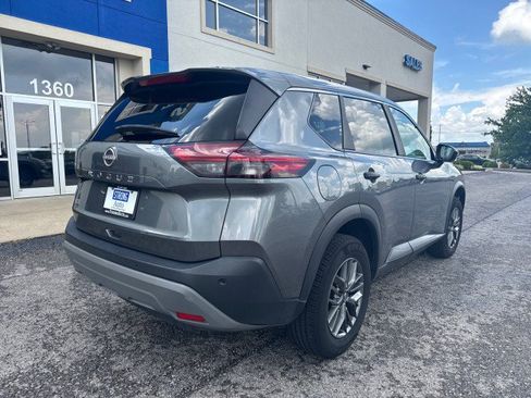 Used 2023 Nissan Rogue S FWD image 15