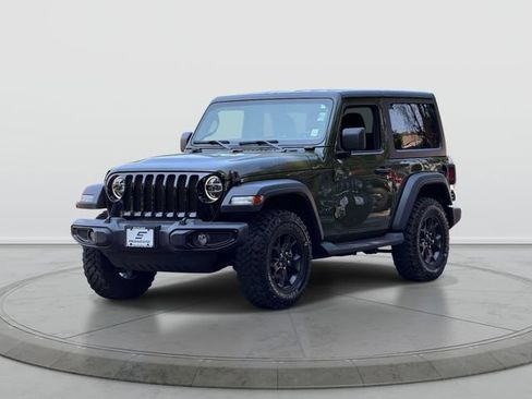 Used 2022 Jeep Wrangler Sport AWD/4WD image 3