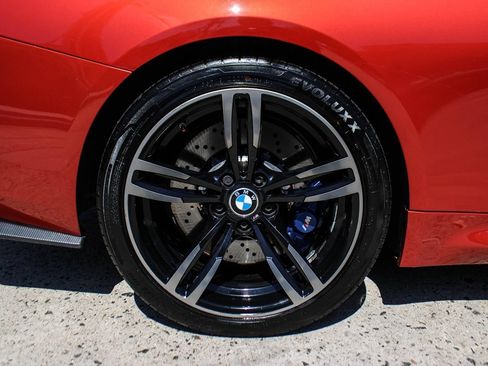 Used 2015 BMW M4 Convertible RWD image 40