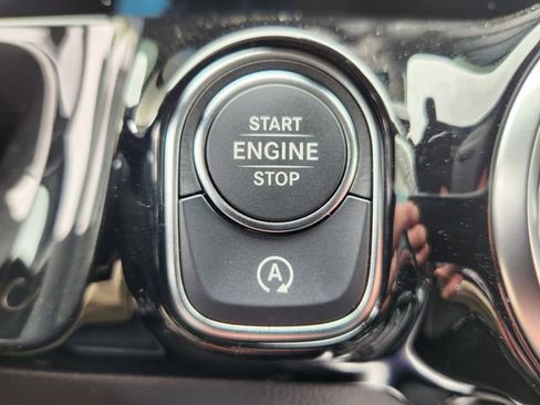 New 2026 Mercedes-Benz GLA 35 AMG 4MATIC image 25