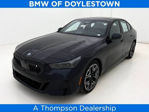 New 2026 BMW i5 eDrive40 w/ M Sport Package image 1