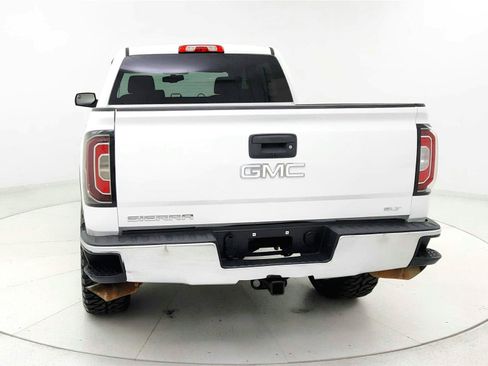 Used 2018 GMC Sierra 1500 SLT w/ SLT Premium Package AWD/4WD image 4