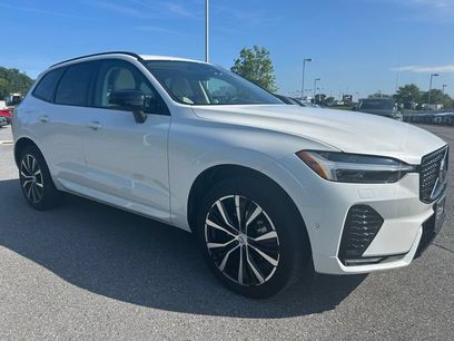Certified 2024 Volvo XC60 B5 Ultimate w/ Climate Package