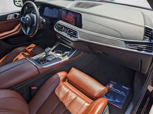 Used 2019 BMW X7 xDrive50i w/ M Sport Package AWD/4WD image 24