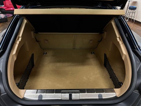 Used 2014 Porsche Panamera 4 image 14