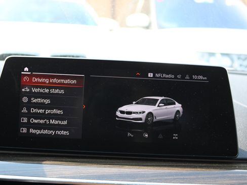 Used 2020 BMW 530i xDrive w/ Convenience Package image 30