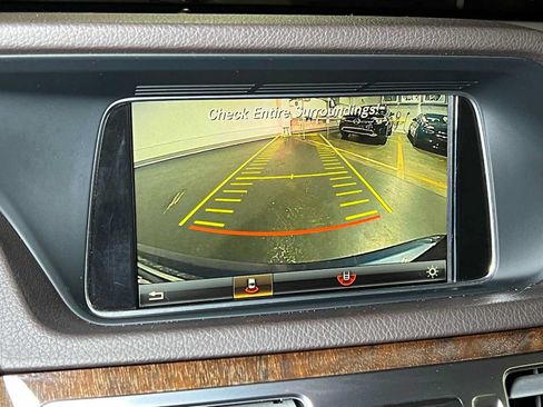 Used 2016 Mercedes-Benz E 350 4MATIC Wagon image 37