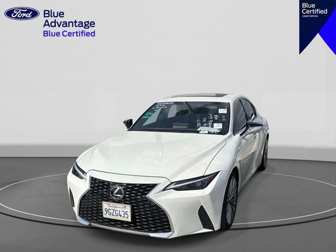 Used 2023 Lexus IS 300 w/ Premium Package RWD image 4
