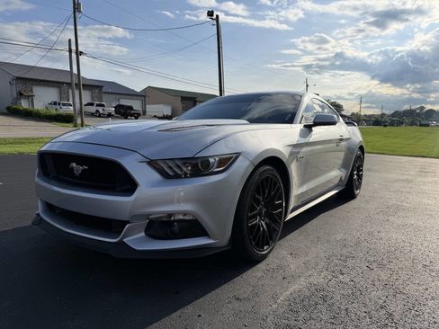 Used 2017 Ford Mustang GT w/ GT Performance Package RWD image 1