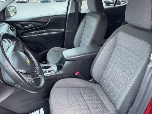 Used 2024 Chevrolet Equinox LT image 12
