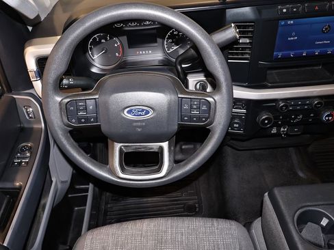 Certified 2023 Ford F350 XLT w/ 360-Degree Camera Package AWD/4WD image 17