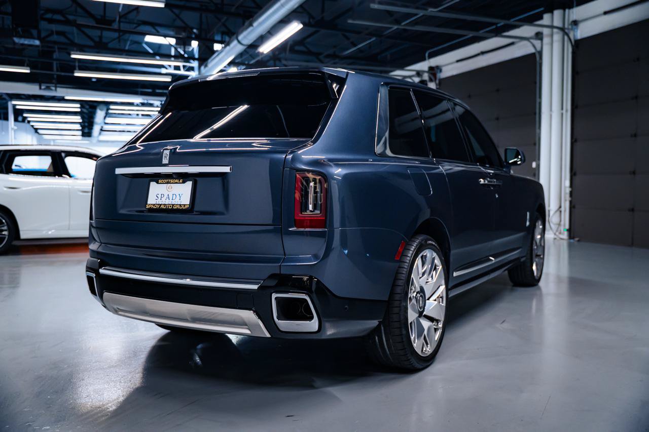 Used 2025 Rolls-Royce Cullinan w/ Dynamic Package AWD/4WD image 5