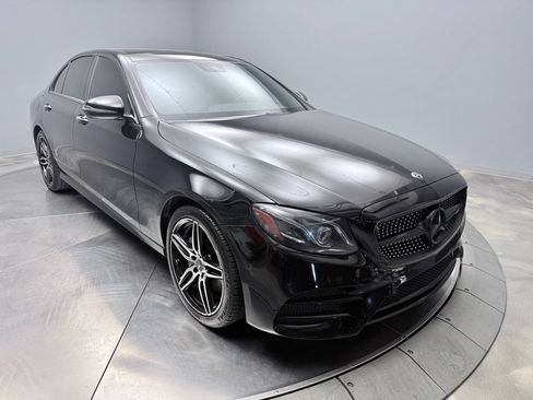 Used 2018 Mercedes-Benz E 43 AMG 4MATIC Sedan image 3