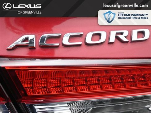 Used 2021 Honda Accord EX-L image 10