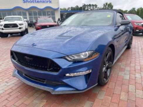 Used 2023 Ford Mustang GT Premium w/ Equipment Group 401A RWD image 1