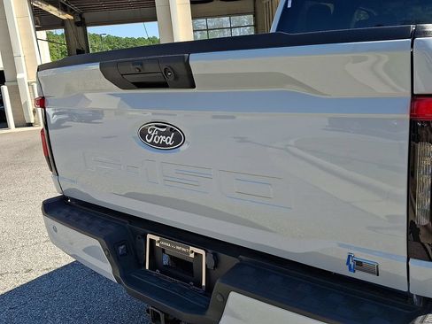 Used 2025 Ford F150 Lightning Flash AWD/4WD image 32