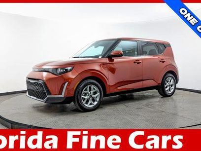 Used 2024 Kia Soul LX w/ Option Group 015