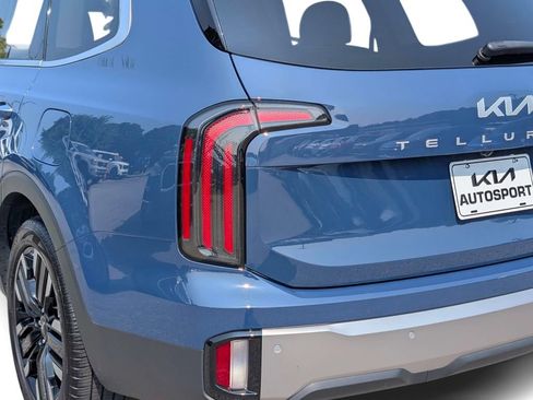 Certified 2025 Kia Telluride SX FWD image 11