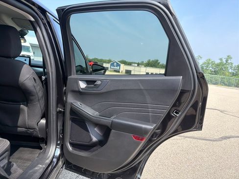 Used 2023 Ford Escape Active AWD/4WD image 15