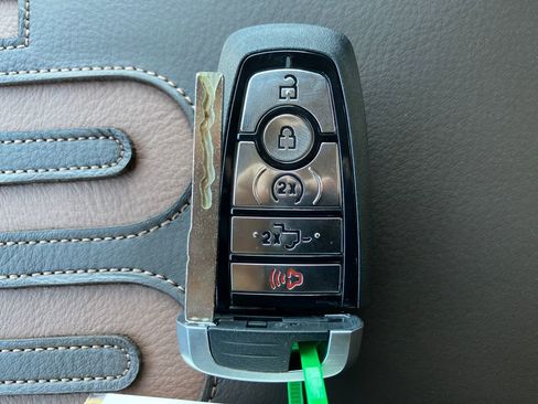 New 2026 Ford F250 King Ranch image 32