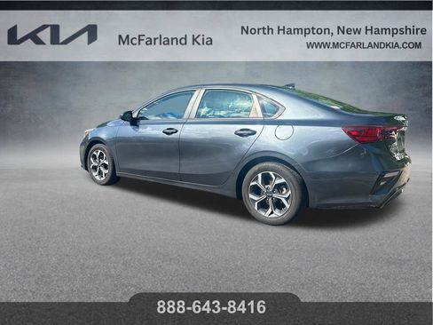 Used 2020 Kia Forte LXS FWD image 7