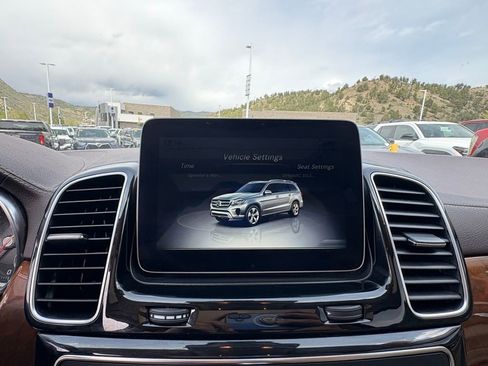 Used 2019 Mercedes-Benz GLS 550 4MATIC image 20