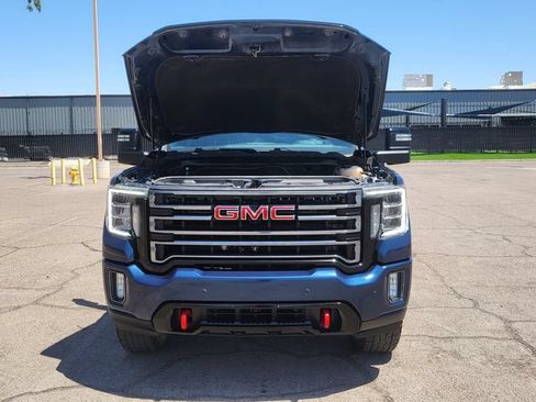 Used 2022 GMC Sierra 2500 AT4 w/ AT4 Premium Plus Package AWD/4WD image 41
