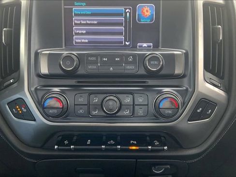 Used 2017 Chevrolet Silverado 1500 LTZ Z71 w/ LTZ Plus Package image 32