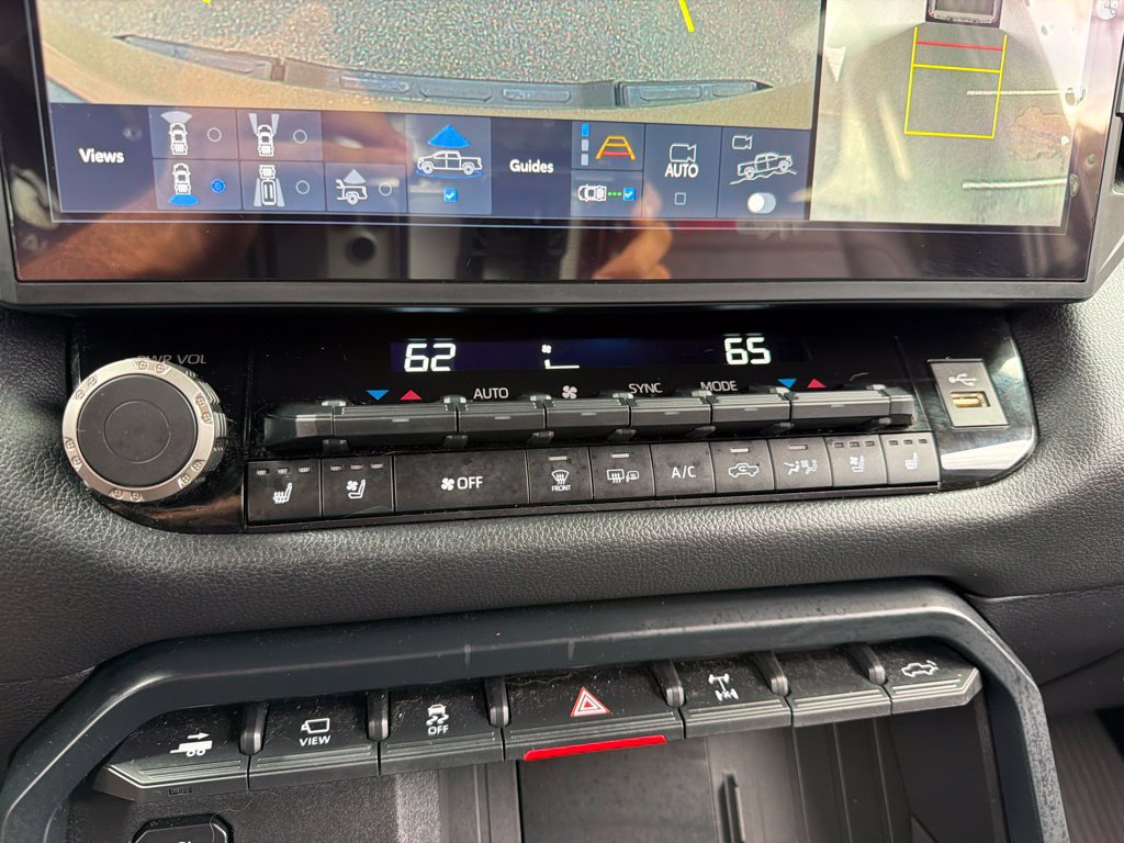 Used 2025 Toyota Tundra TRD Pro AWD/4WD image 13