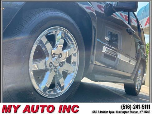 Used 2012 Jeep Liberty Sport image 11