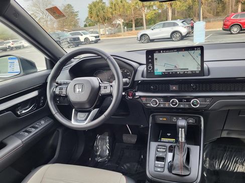 Used 2025 Honda CR-V Sport Touring image 16