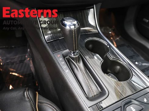 Used 2017 Chevrolet Impala Premier w/ Enhanced Convenience Package FWD image 13