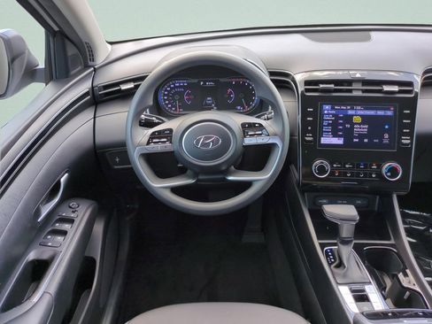Certified 2022 Hyundai Tucson SEL FWD image 12