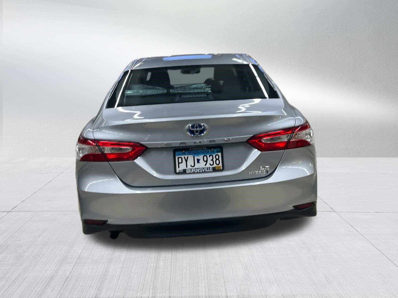 Certified 2018 Toyota Camry LE FWD image 5
