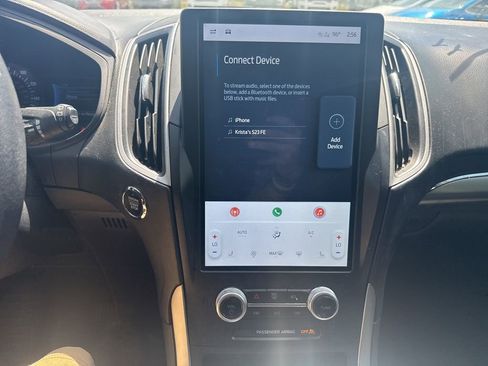 Used 2022 Ford Edge SEL w/ Convenience Package image 14